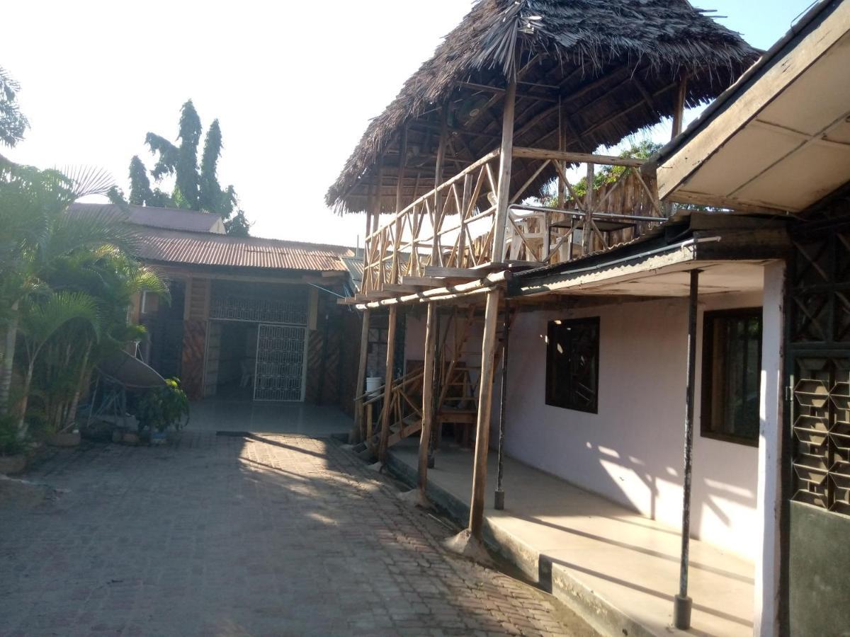 Kicec Bar And Guest House Airport Dar es Salaam Exterior foto
