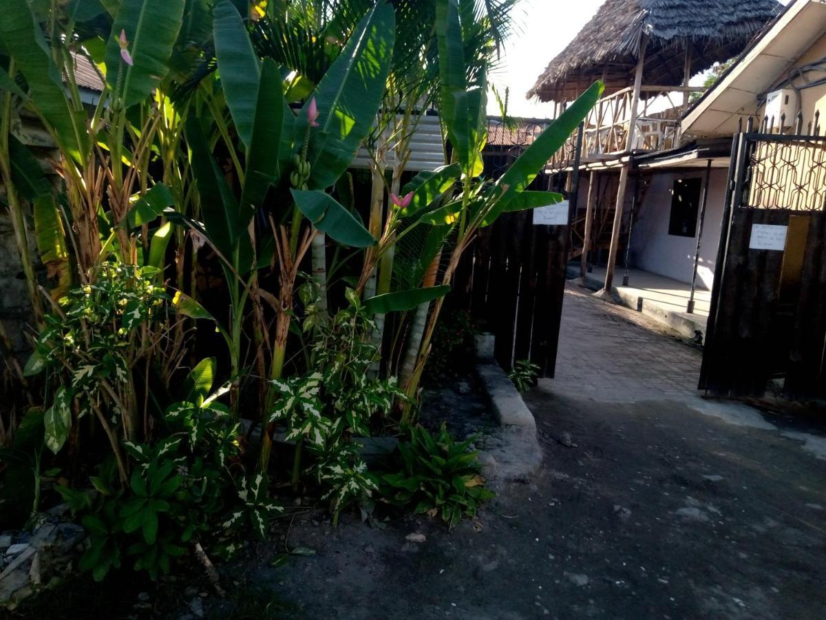 Kicec Bar And Guest House Airport Dar es Salaam Exterior foto